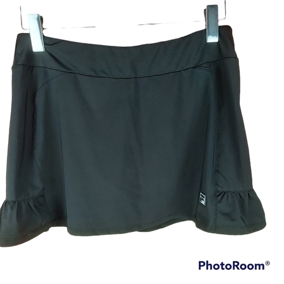 🍄3/50$🍄 FILA Tennis stretch skort black size Medium - Picture 1 of 7